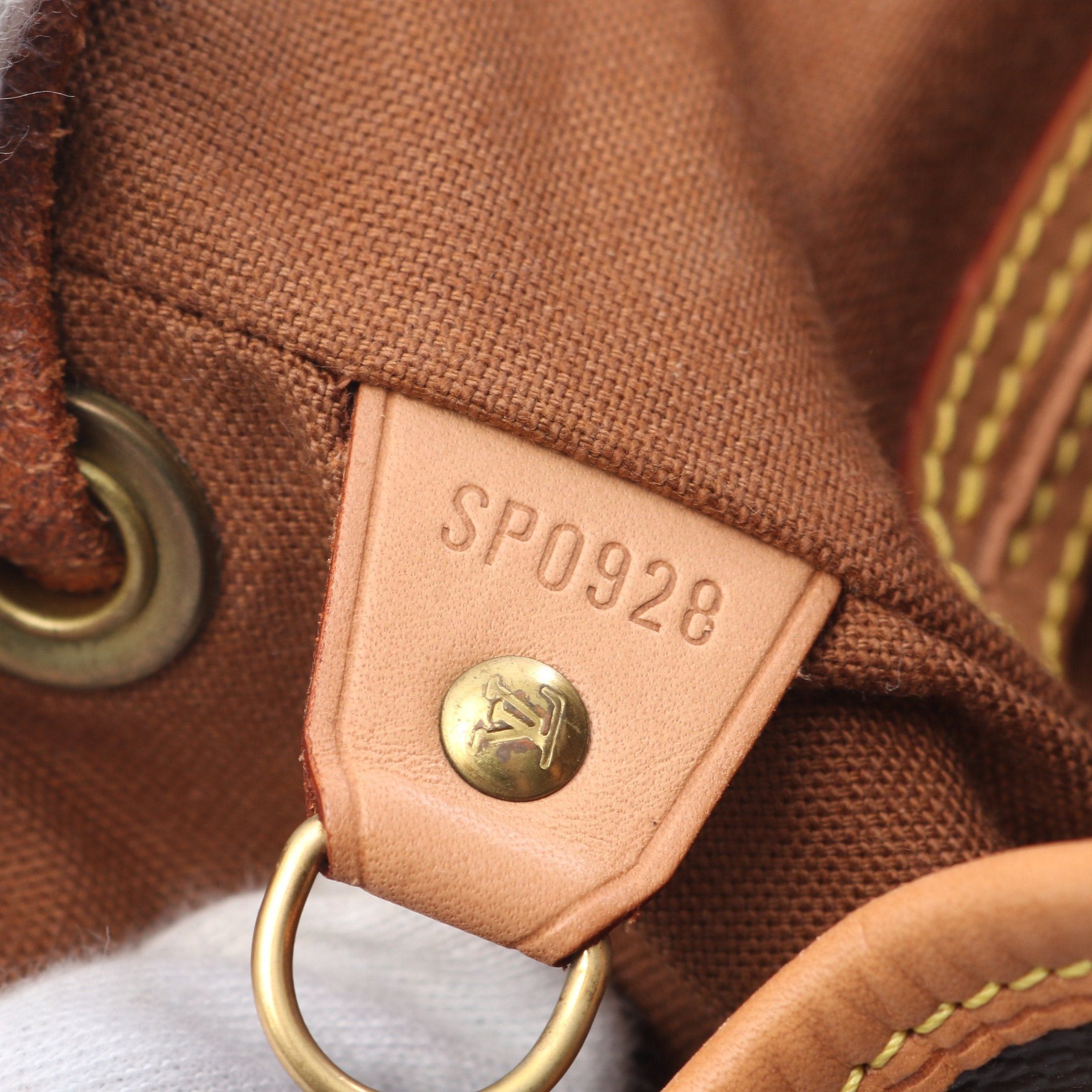 Louis Vuitton Louis Vuitton Montsouris Mm Monogram Backpack Rucksack Leather Brown Size ONE SIZE - 5 Thumbnail