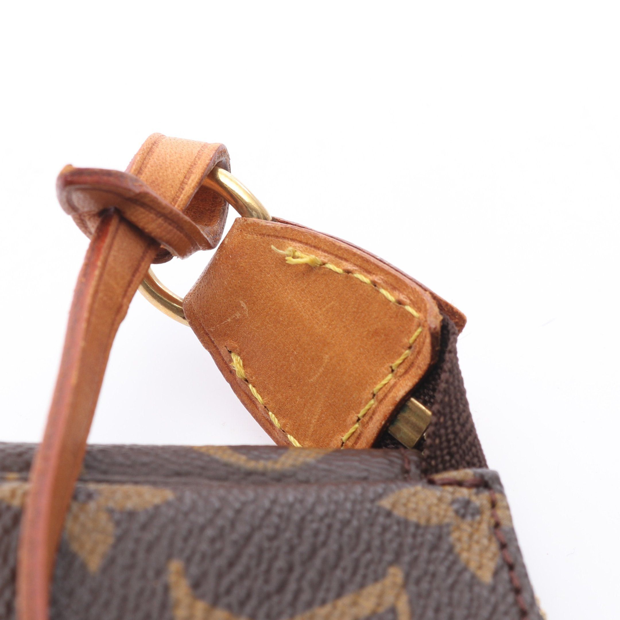 Louis Vuitton Louis Vuitton Pochette Accessoires Monogram Handbag Leather Brown Size ONE SIZE - 10 Thumbnail