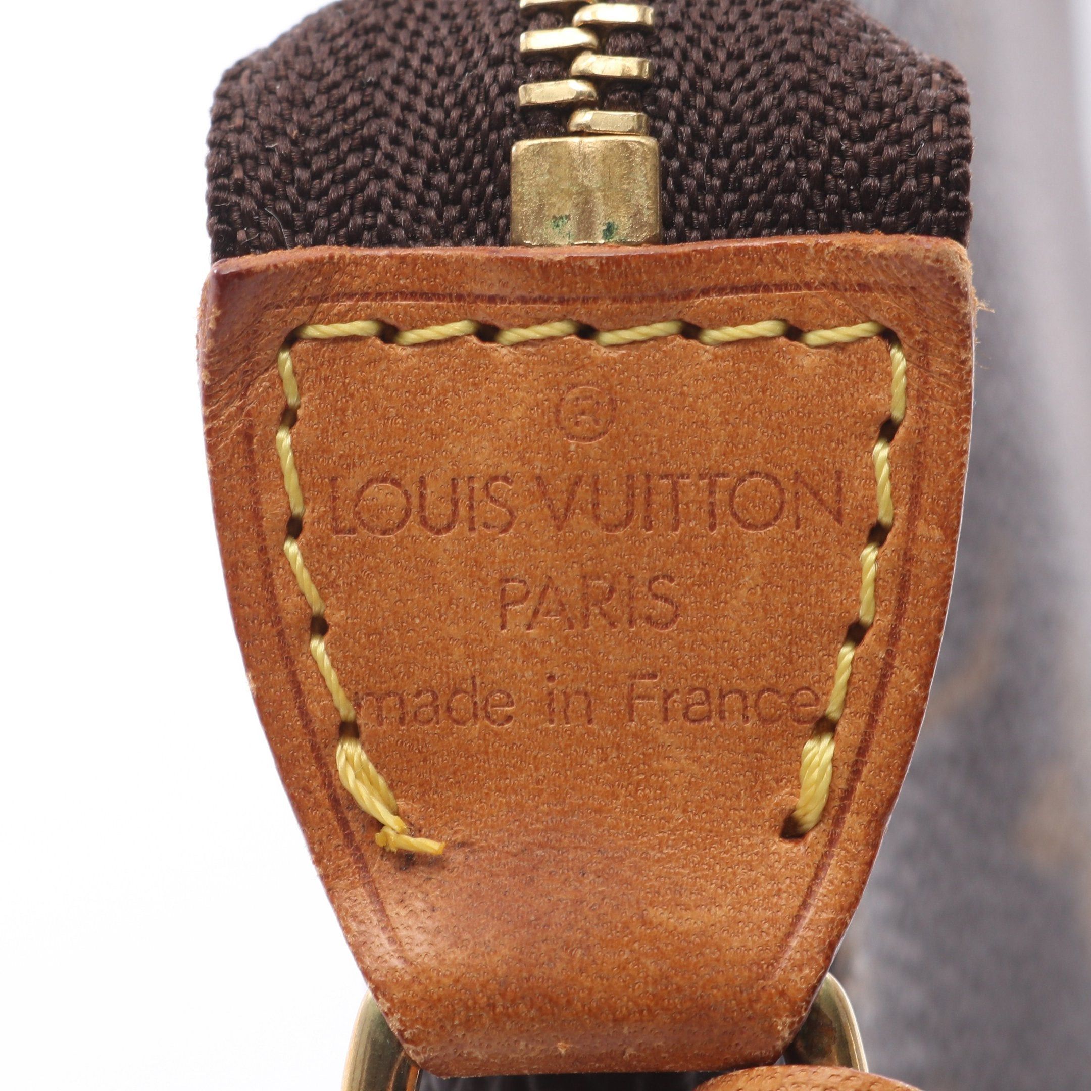 Louis Vuitton Louis Vuitton Pochette Accessoires Monogram Handbag Leather Brown Size ONE SIZE - 4 Thumbnail