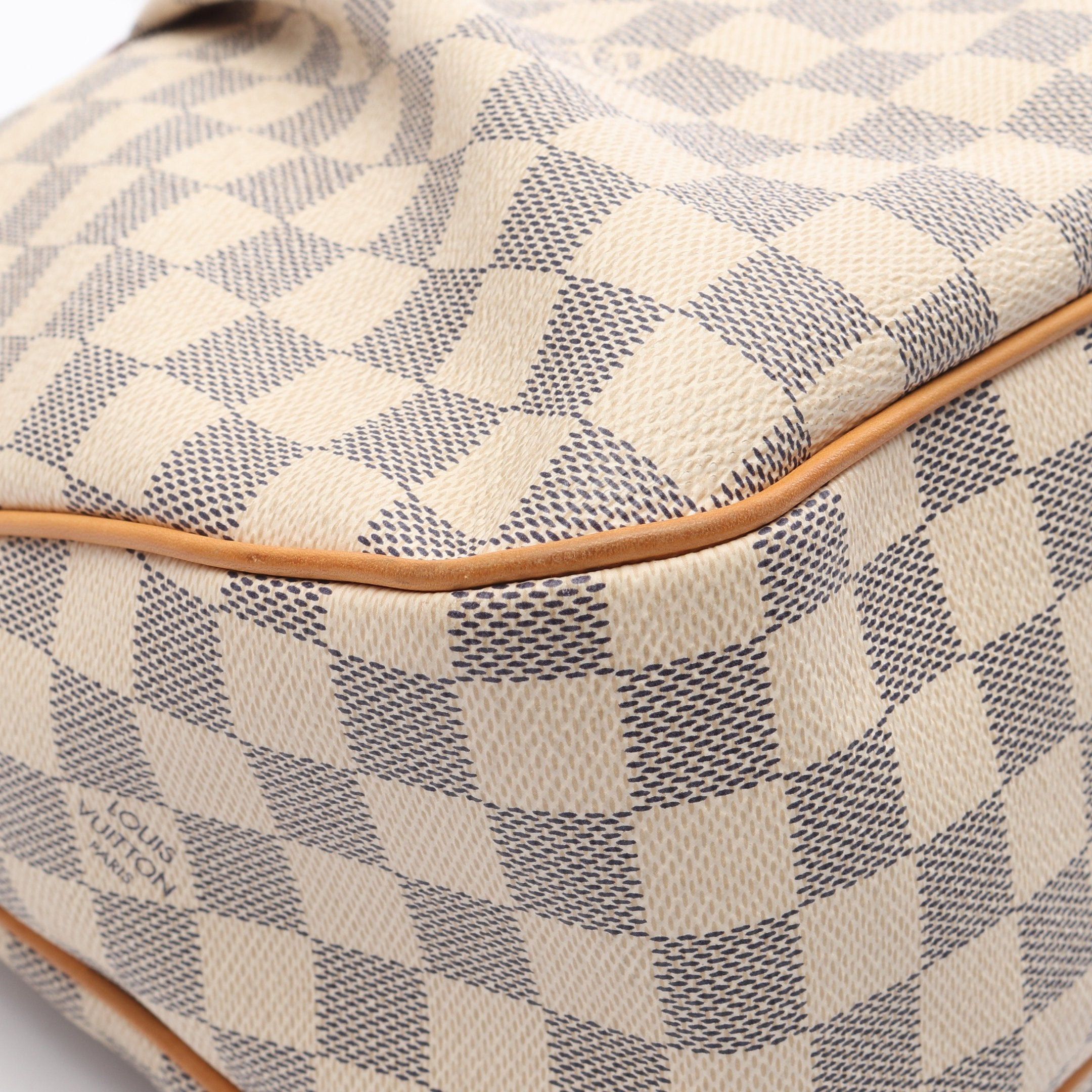 Louis Vuitton Louis Vuitton Siracusa Mm Damier Azur Shoulder Bag Leather White Size ONE SIZE - 6 Thumbnail