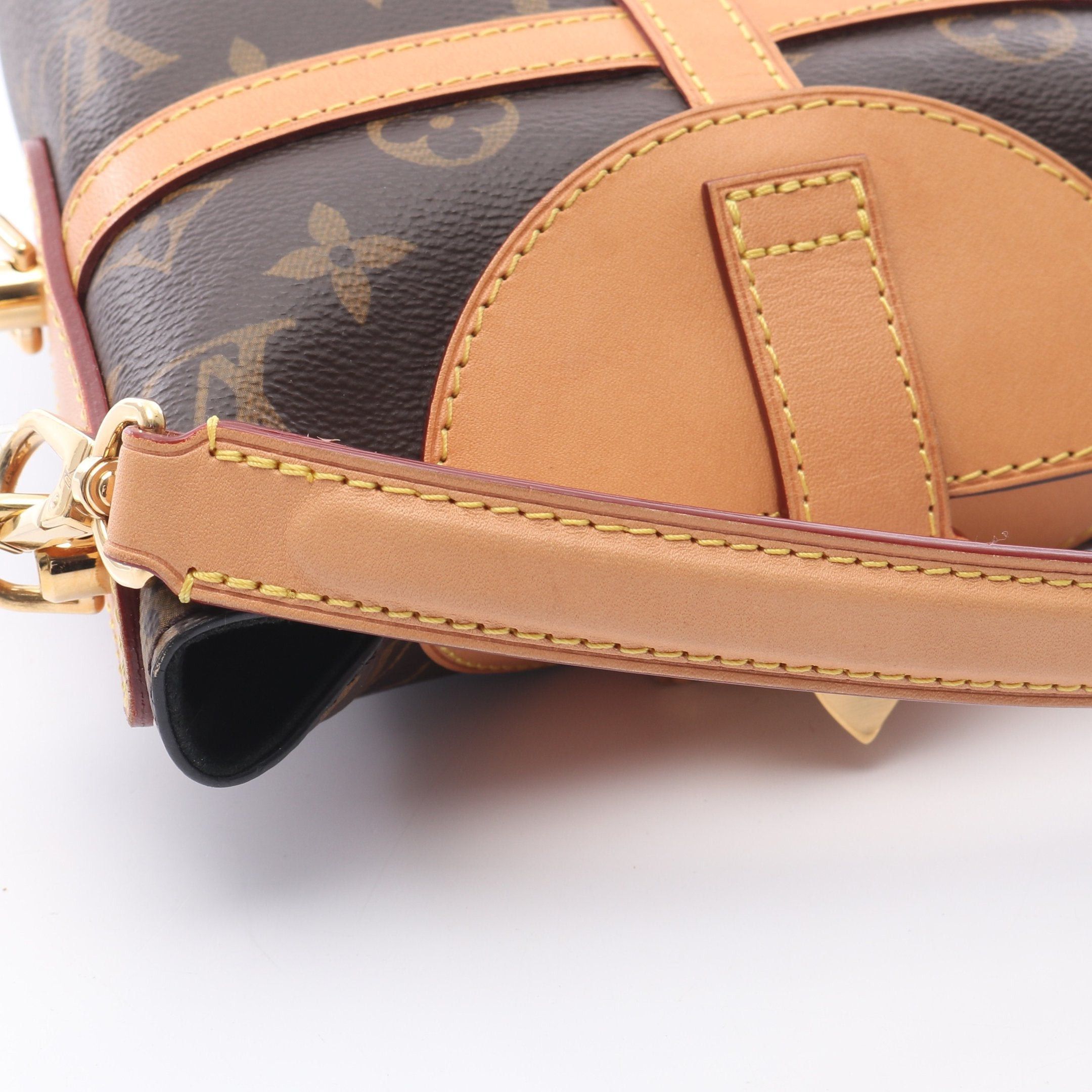 Louis Vuitton Louis Vuitton Duffel Bag Monogram Handbag Leather Brown Size ONE SIZE - 8 Thumbnail