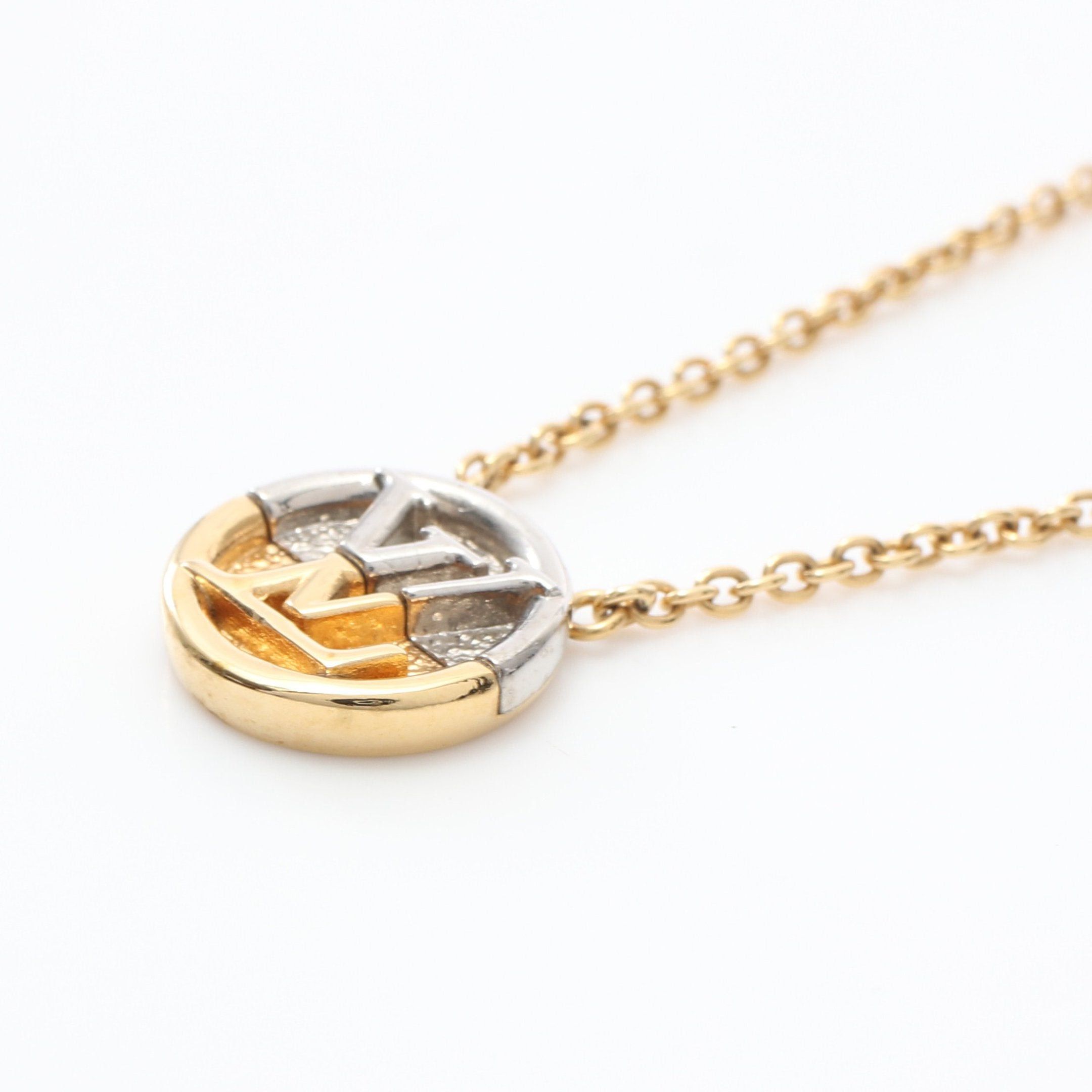 Louis Vuitton Louis Vuitton Collier L To V Necklace Gp Gold Silver Size ONE SIZE - 8 Thumbnail