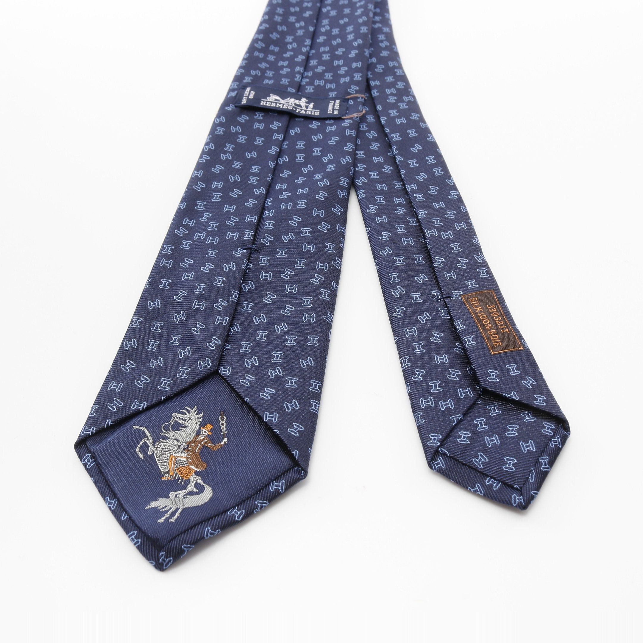 Hermes Hermes H Pattern Tie Silk Navy Blue Size ONE SIZE - 3 Thumbnail