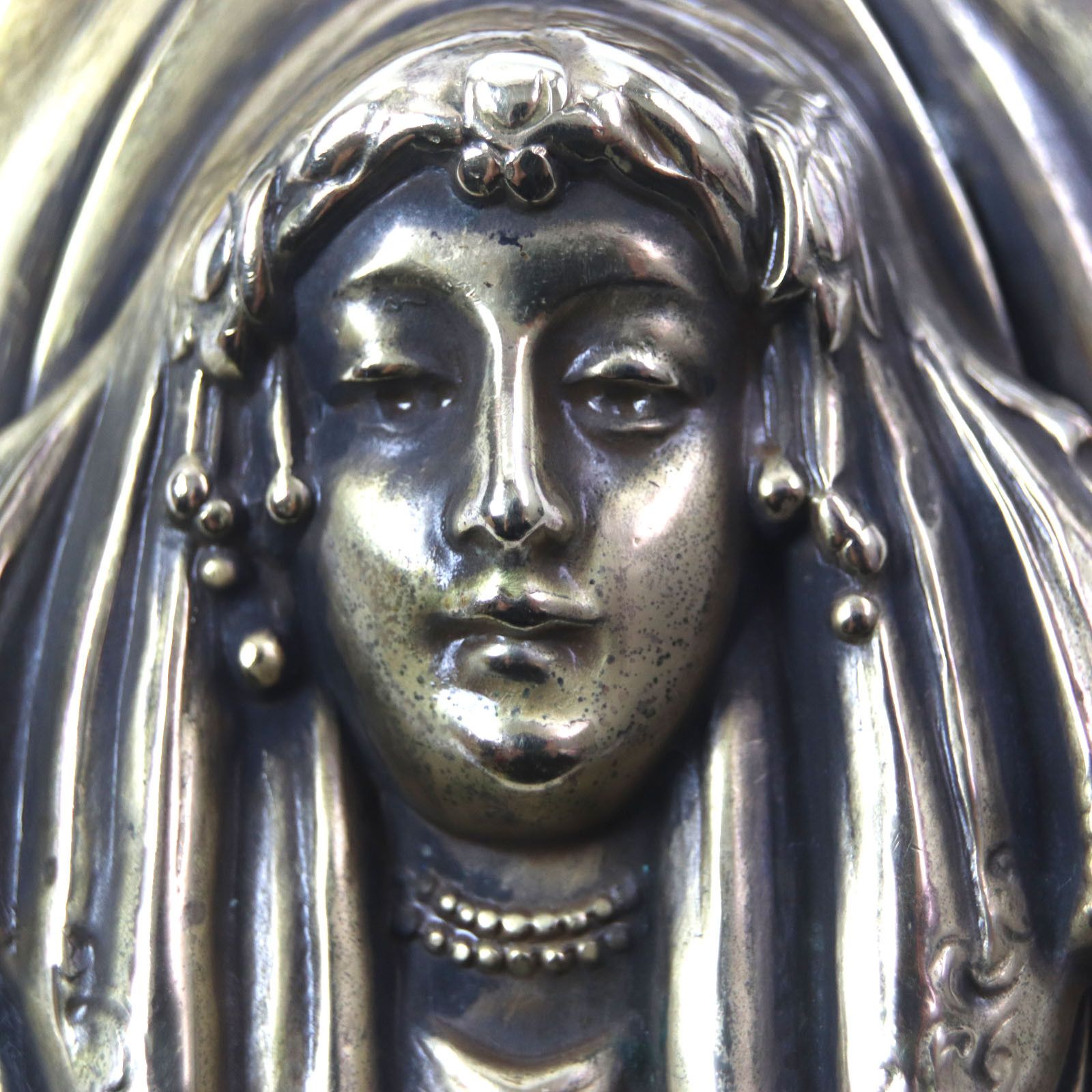 Other Other Joseff of HOLLYWOOD Statue of a veiled woman Brooch Metal Brooch DUTY FREE for USA Size ONE SIZE - 4 Thumbnail