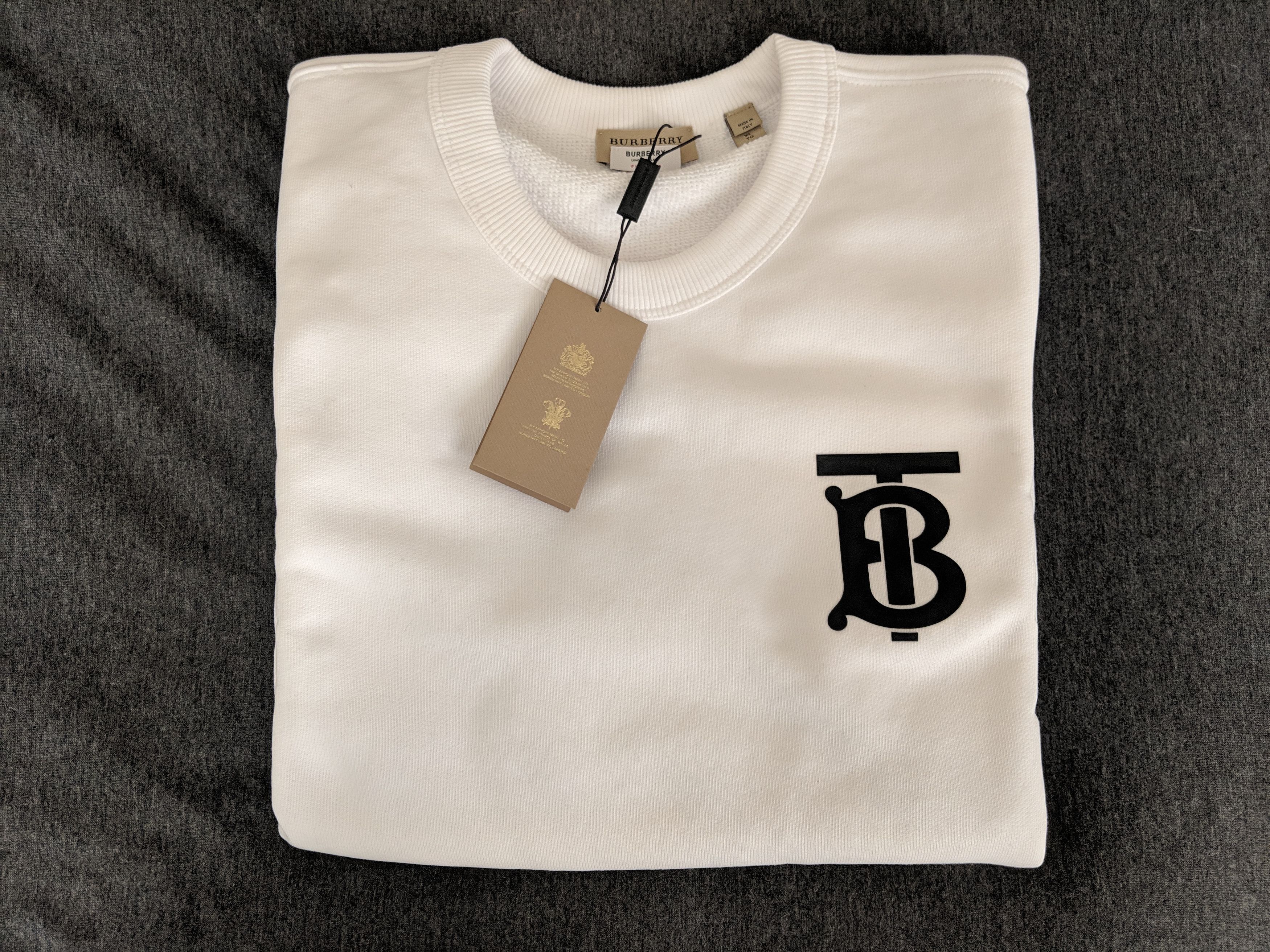 Riccardo tisci burberry logo deals
