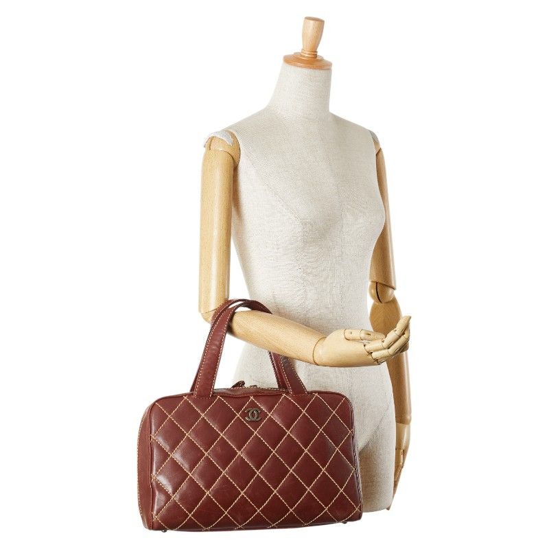 Chanel Chanel Chanel Wild Stitch Calf Leather Handbag Leather Handbag A18121 Size ONE SIZE - 14 Thumbnail