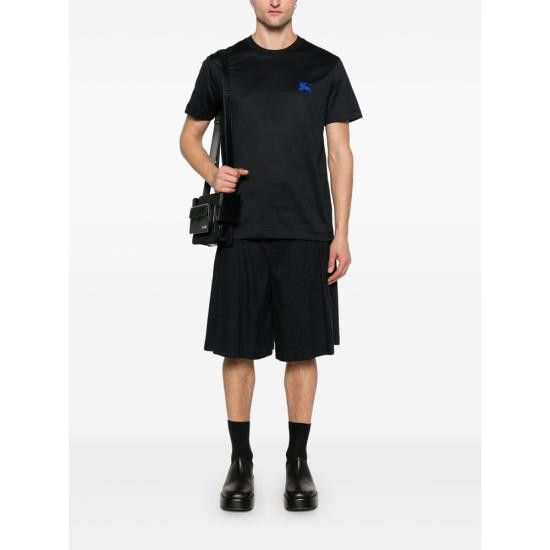 Burberry BURBERRY Men T-Shirts 8107453 ES24 MW SI A1189 BLACK Size US XL / EU 56 / 4 - 4 Thumbnail