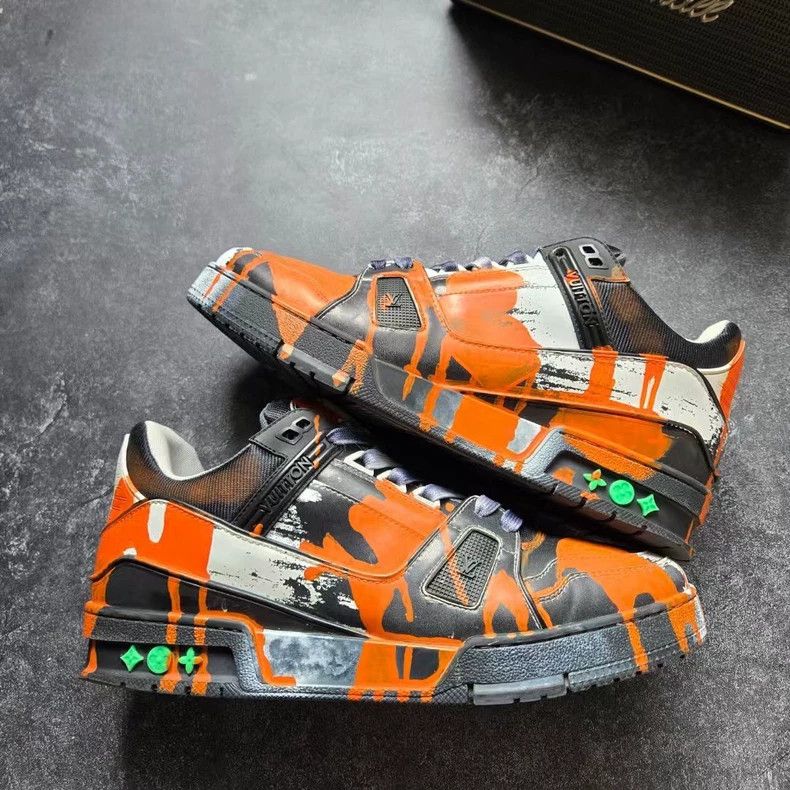 Louis Vuitton Louis Vuitton LV Trainer 25 Artist Collaboration Size US 7 / EU 40 - 4 Thumbnail