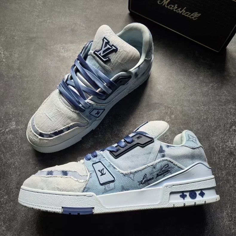 Louis Vuitton Louis Vuitton LV Trainer Tie-Dye Sneakers Size US 9 / EU 42 - 2 Thumbnail