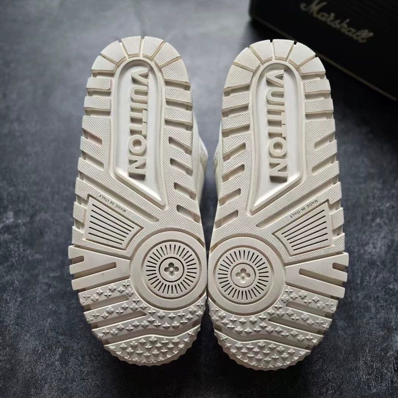 Louis Vuitton Louis Vuitton Trainer Maxi Sneakers Size 8 Size US 10 / EU 43 - 7 Thumbnail