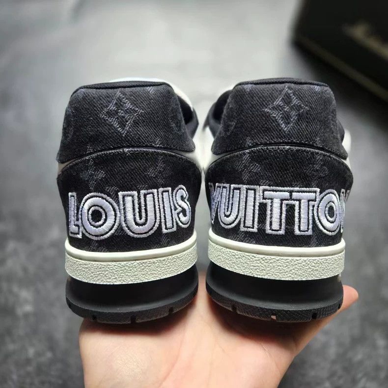Louis Vuitton LOUIS VUITTON LV TRAINER Shoes with Velcro Size US 8.5 / EU 41-42 - 6 Thumbnail