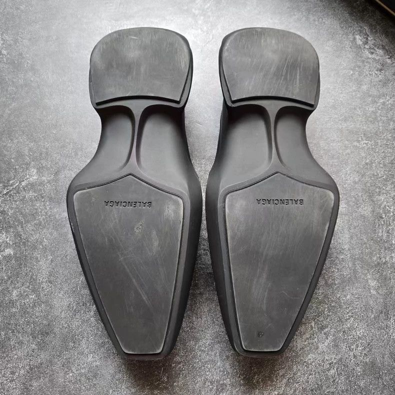 Balenciaga Balenciaga Space Shoes Size 42 Size US 9 / EU 42 - 7 Thumbnail