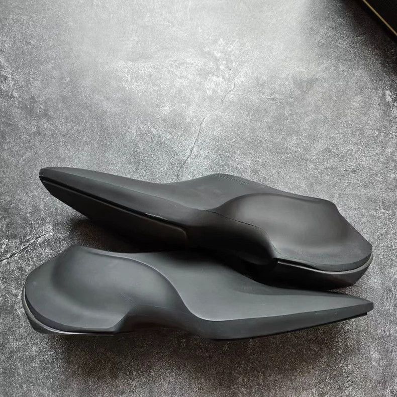 Balenciaga Balenciaga Space Shoes Size 42 Size US 9 / EU 42 - 4 Thumbnail