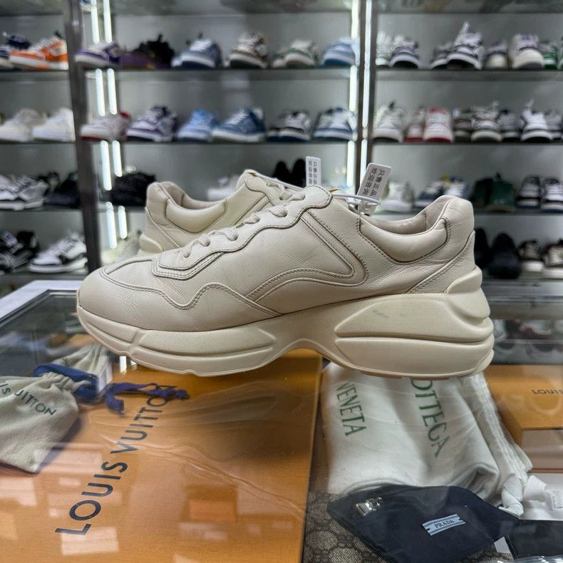 Gucci GUCCI Beige Square Dad Sneakers Size UK7 Size US 8 / EU 41 - 5 Thumbnail