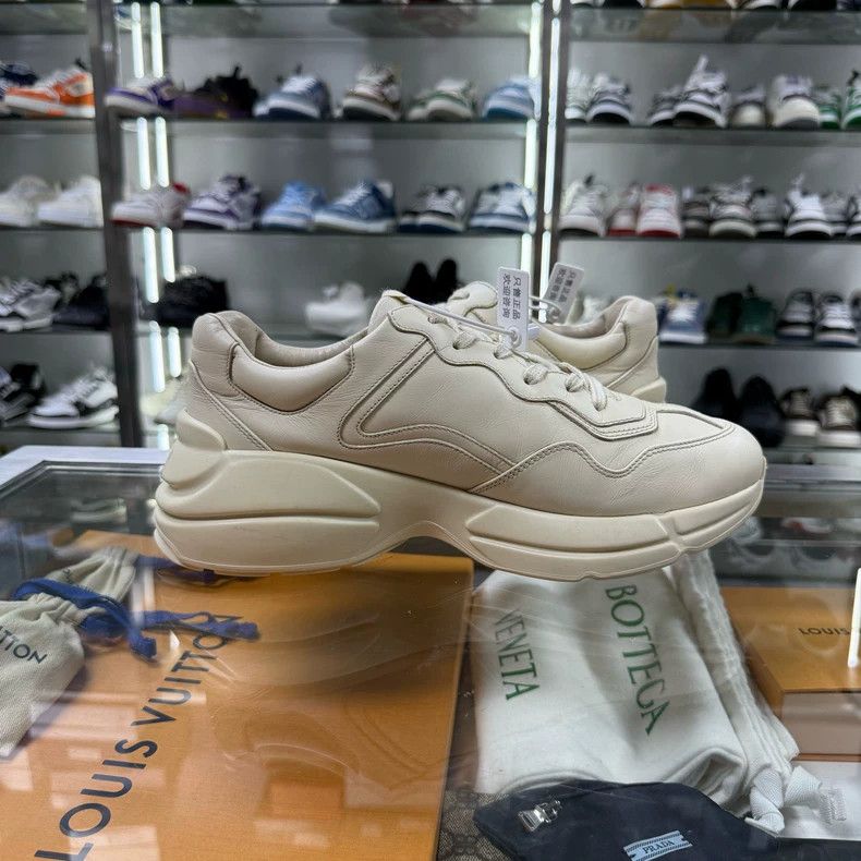 Gucci GUCCI Beige Square Dad Sneakers Size UK7 Size US 8 / EU 41 - 4 Thumbnail