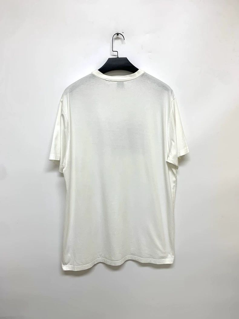 Burberry Burberry London England Short Sleeve T-Shirt Size US XL / EU 56 / 4 - 2 Thumbnail
