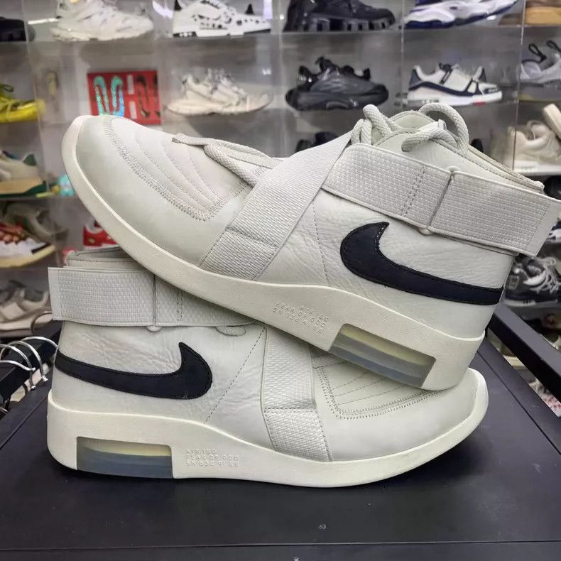 Fear of God Fear of God x Nike Air 180 Light Bone Size US 11 / EU 44 - 4 Thumbnail