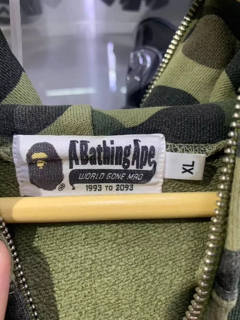 Bape Bape Green Camouflage Shark Hoodie Jacket Size US XL / EU 56 / 4 - 3 Thumbnail