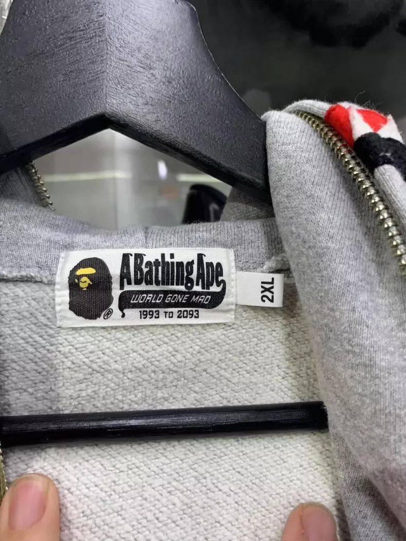 Bape Gray Hoodie with Camouflage Lining Size US XXL / EU 58 / 5 - 4 Thumbnail