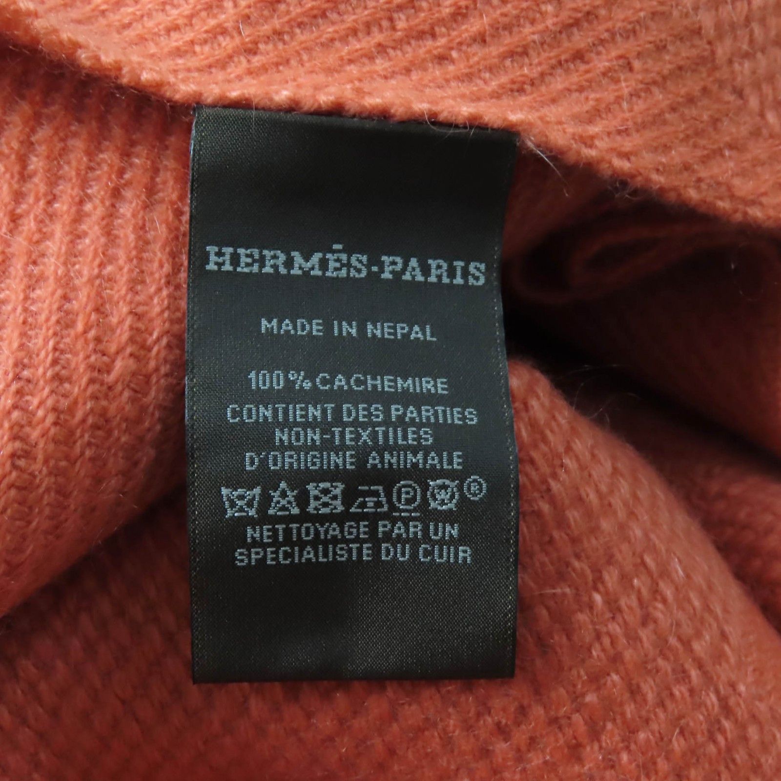 Hermes Hermes Hermes Grand Chevron Cashmere Scarf Natural Material Scarf DUTY FREE for USA Size ONE SIZE - 10 Thumbnail