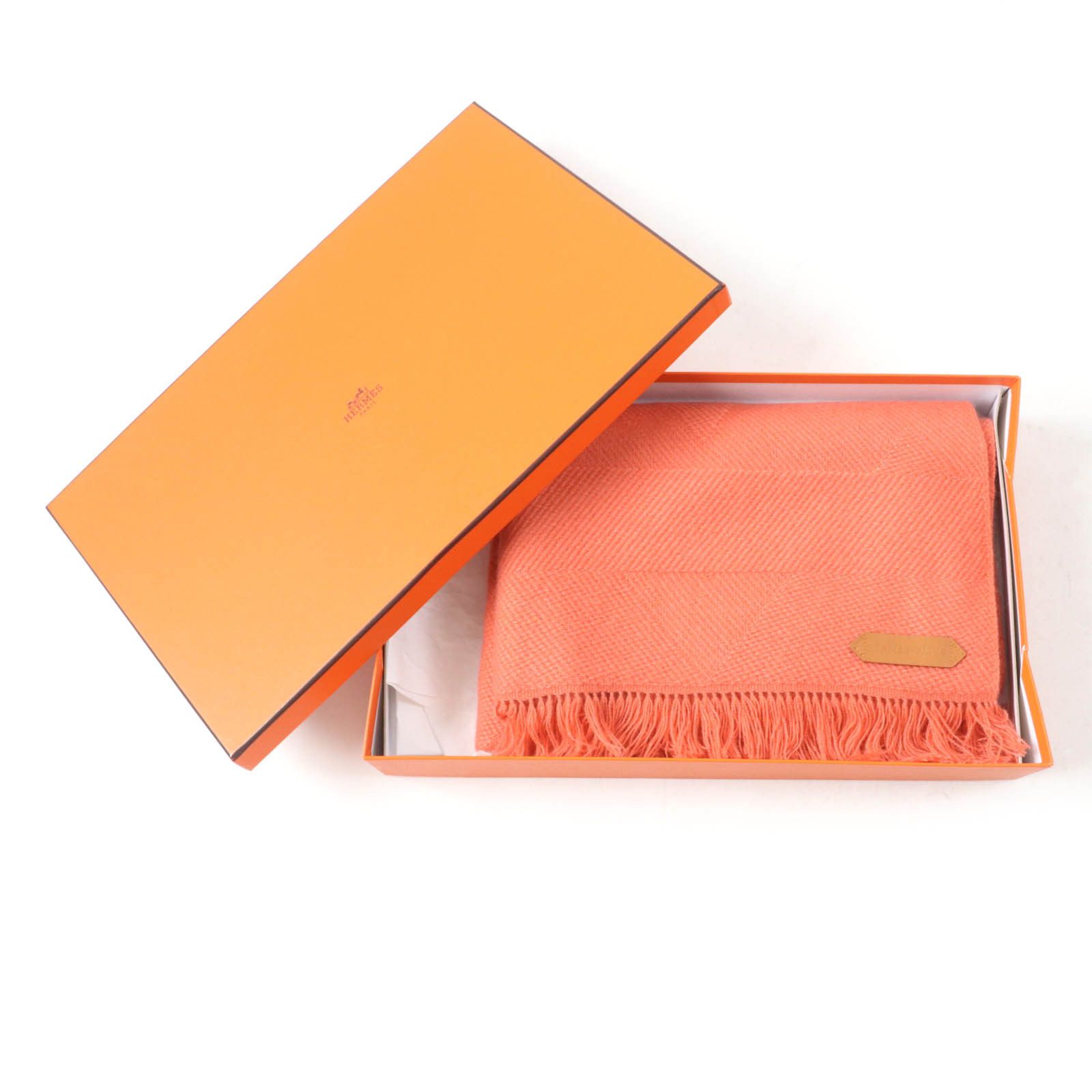 Hermes Hermes Hermes Grand Chevron Cashmere Scarf Natural Material Scarf DUTY FREE for USA Size ONE SIZE - 2 Thumbnail