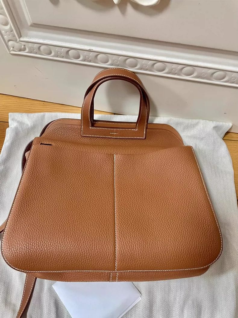 Hermes Hermes Halzan31 Bag with Gold Buckle Size ONE SIZE - 3 Thumbnail