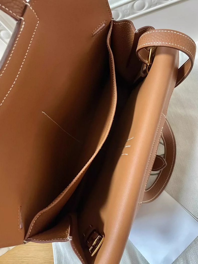 Hermes Hermes Halzan31 Bag with Gold Buckle Size ONE SIZE - 4 Thumbnail