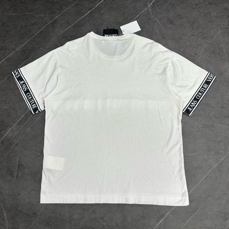 Versace Versace Round Neck Logo Short Sleeve T-shirt Size US L / EU 52-54 / 3 - 4 Thumbnail