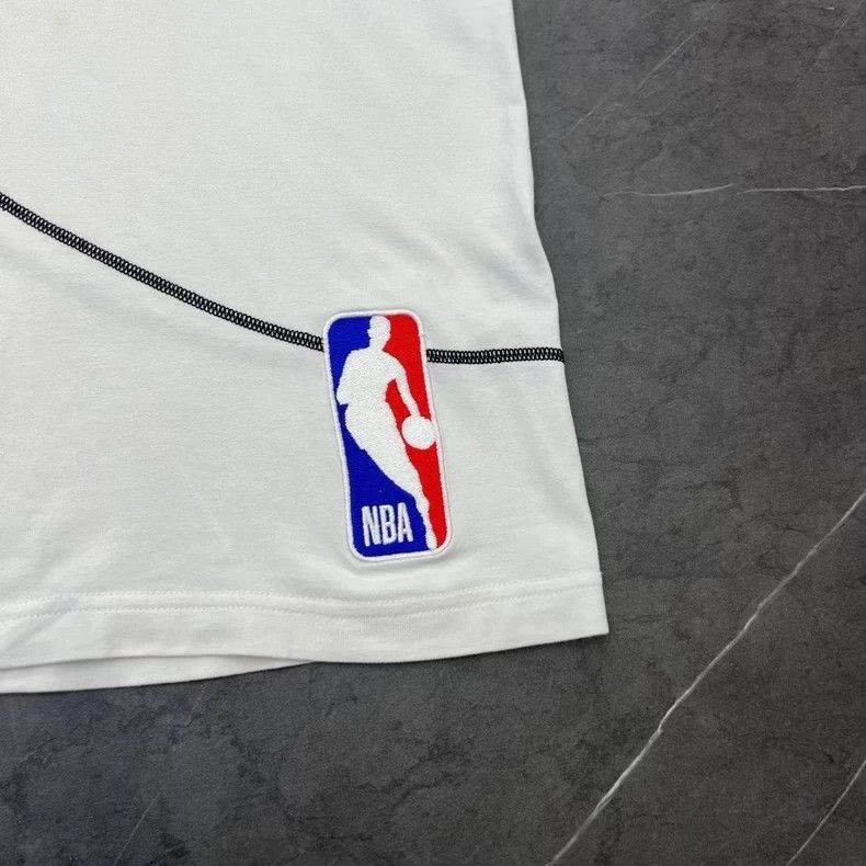 Louis Vuitton Louis Vuitton NBA Short Sleeve Basketball Shirt Size US M / EU 48-50 / 2 - 4 Thumbnail