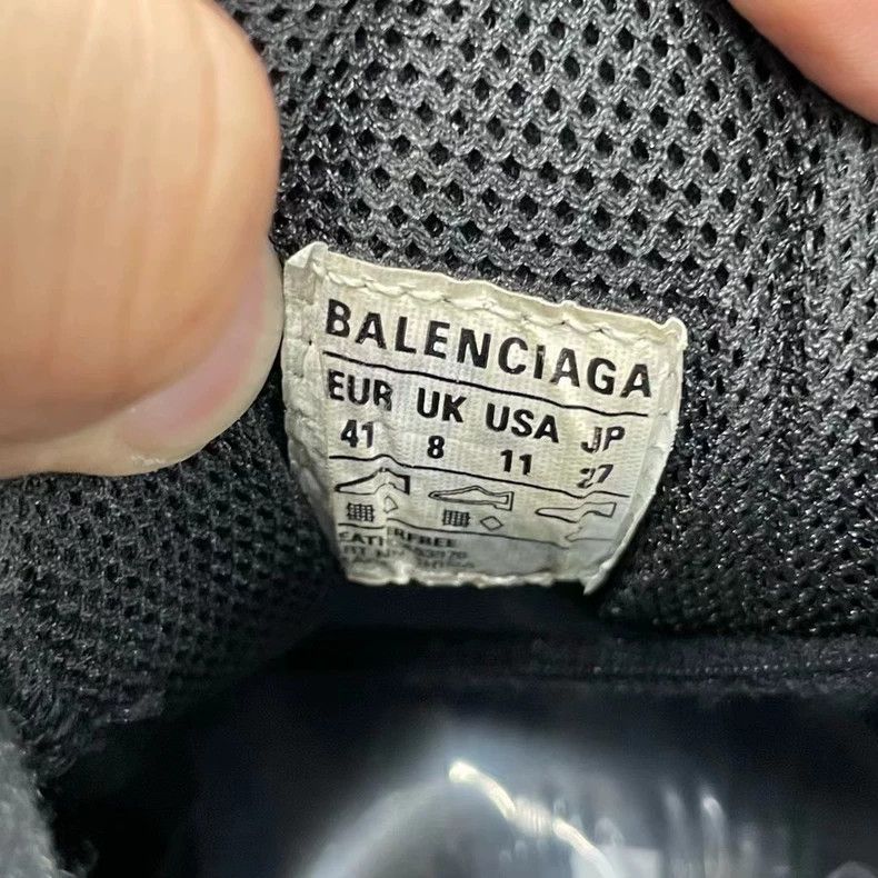 Balenciaga Balenciaga Black Sneakers Size 41 Size US 8 / EU 41 - 8 Thumbnail