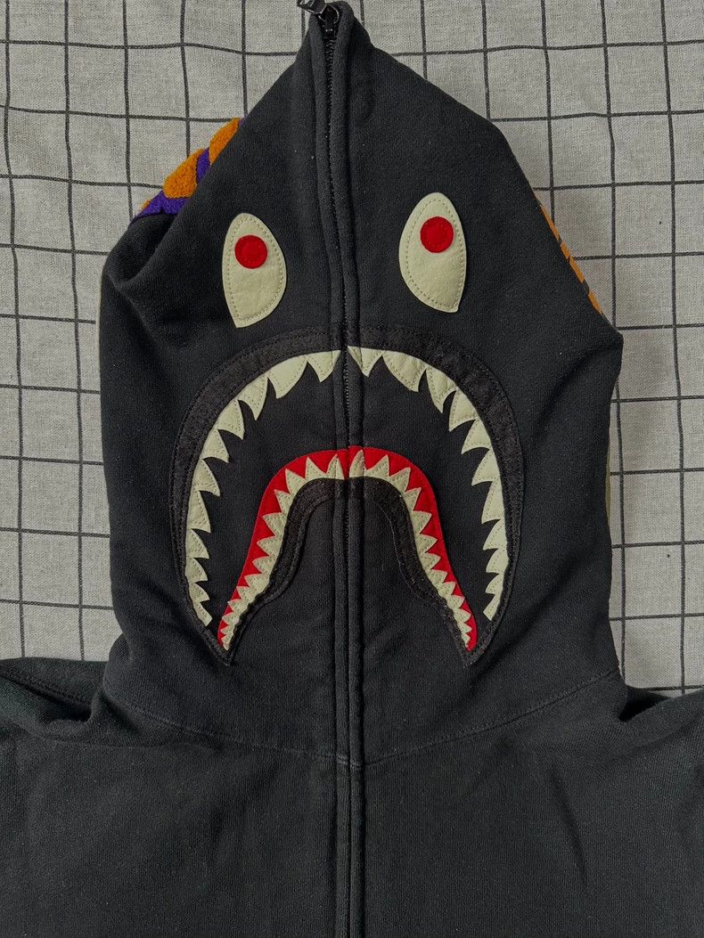 Bape BAPE Black Shark Hoodie with Glow Effect Size US XL / EU 56 / 4 - 3 Thumbnail