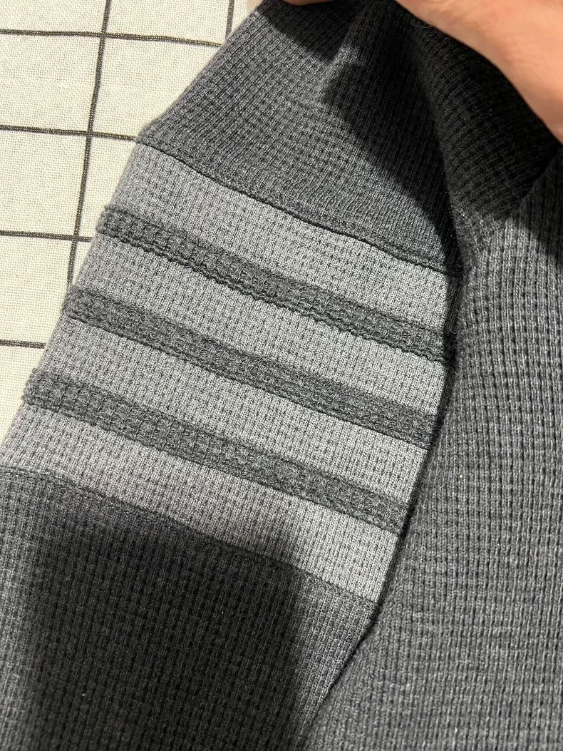 Thom Browne Classic Long Sleeve Waffle Sweatshirt Size US S / EU 44-46 / 1 - 3 Thumbnail