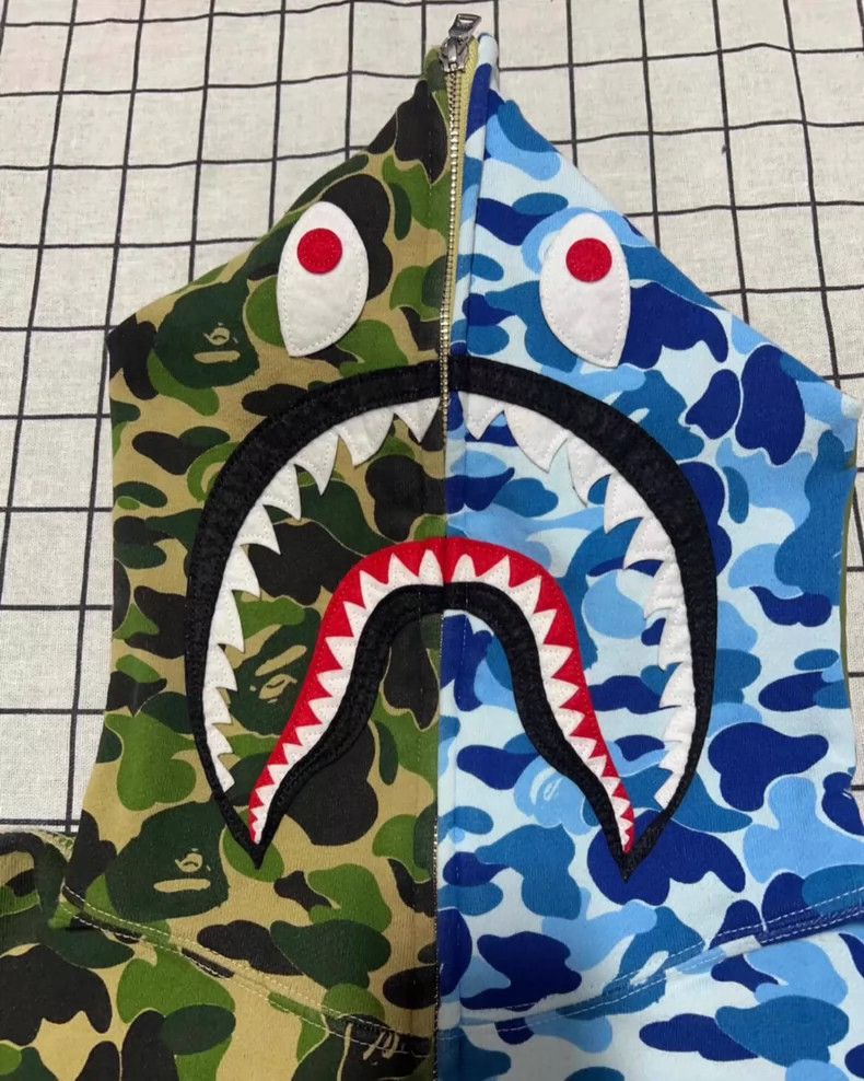 Bape Bape Shark Camouflage Hoodie Jacket Size US L / EU 52-54 / 3 - 3 Thumbnail