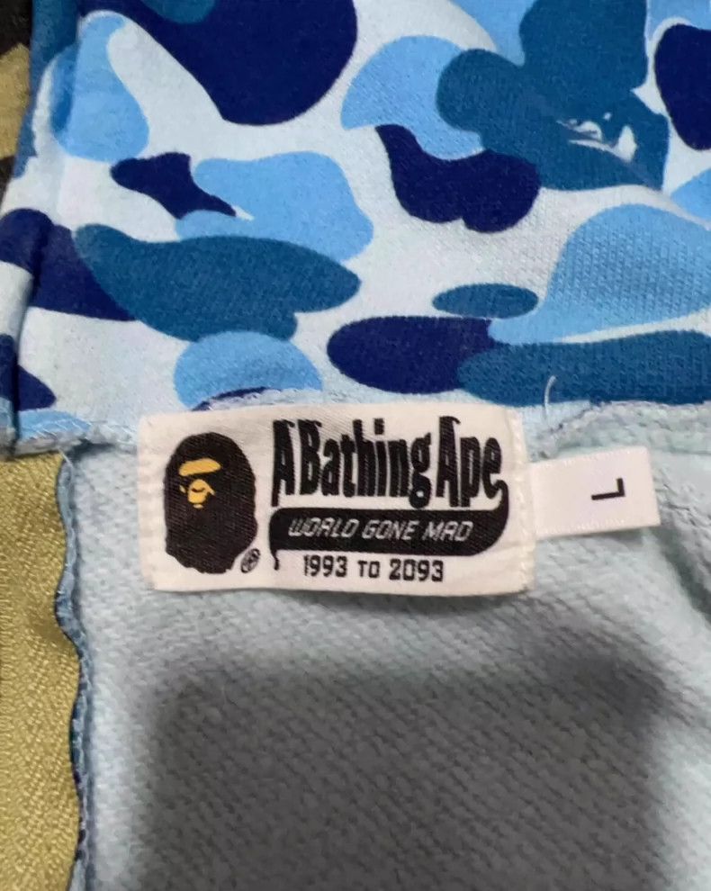 Bape Bape Shark Camouflage Hoodie Jacket Size US L / EU 52-54 / 3 - 5 Thumbnail