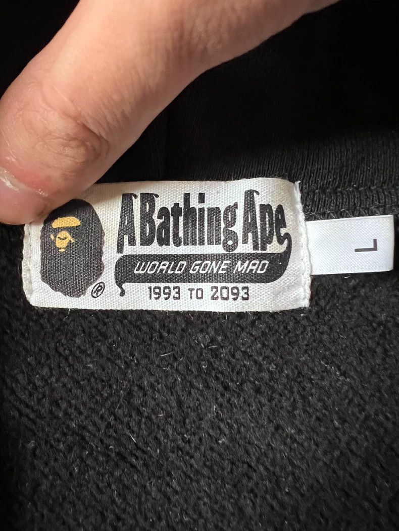 Bape BAPE Shark Zip-Up Hoodie L Size Size US L / EU 52-54 / 3 - 5 Thumbnail
