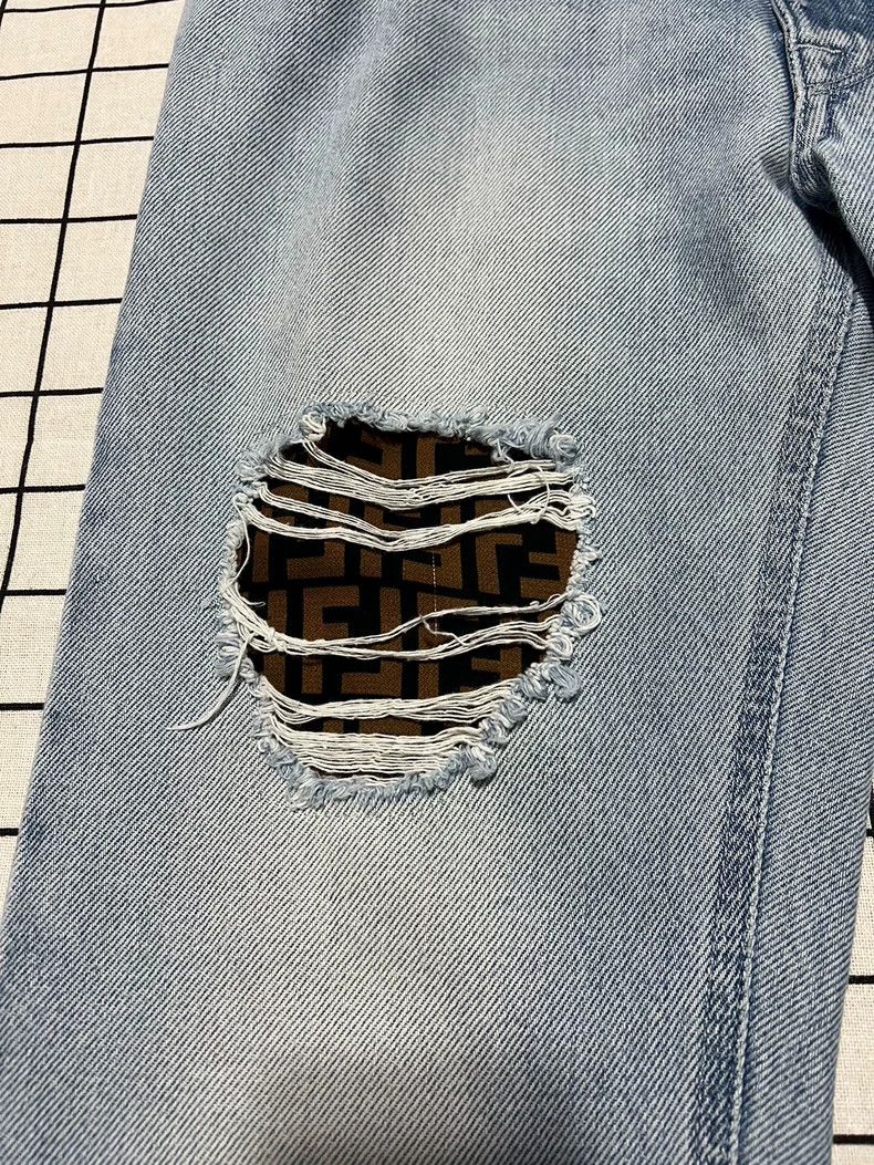 Fendi FENDI Blue Distressed Logo Denim Pants Size US 31 - 4 Thumbnail