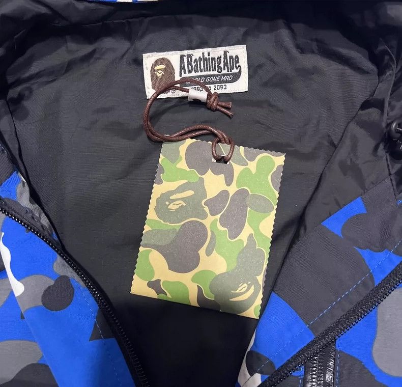 Bape Bape Blue Camouflage Rain Jacket with Tags Size US M / EU 48-50 / 2 - 6 Thumbnail