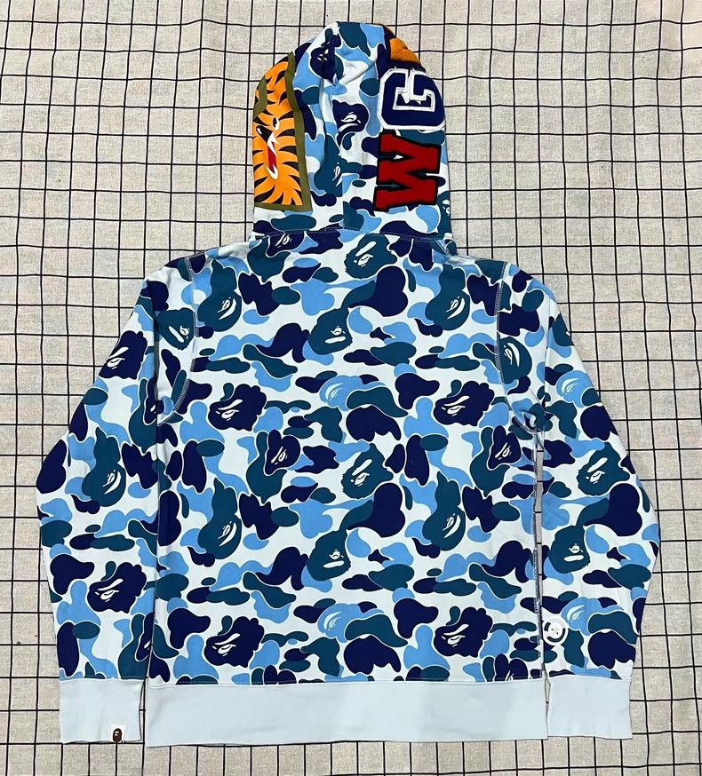 Bape BAPE Shark Camo Jacket Size M Size US M / EU 48-50 / 2 - 2 Thumbnail
