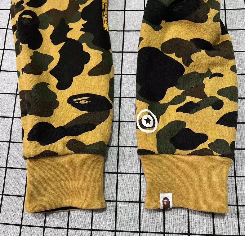Bape Bape Yellow Camo Reversible Hoodie XL Size US XL / EU 56 / 4 - 6 Thumbnail