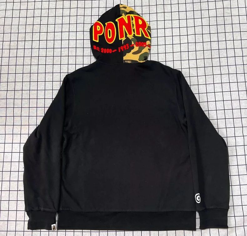 Bape Bape Yellow Camo Reversible Hoodie XL Size US XL / EU 56 / 4 - 3 Thumbnail