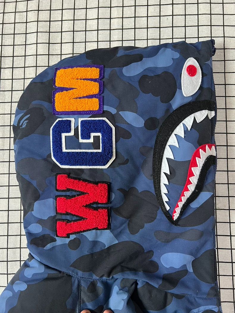 Bape Bape Blue Camouflage Shark Down Jacket Size US L / EU 52-54 / 3 - 4 Thumbnail