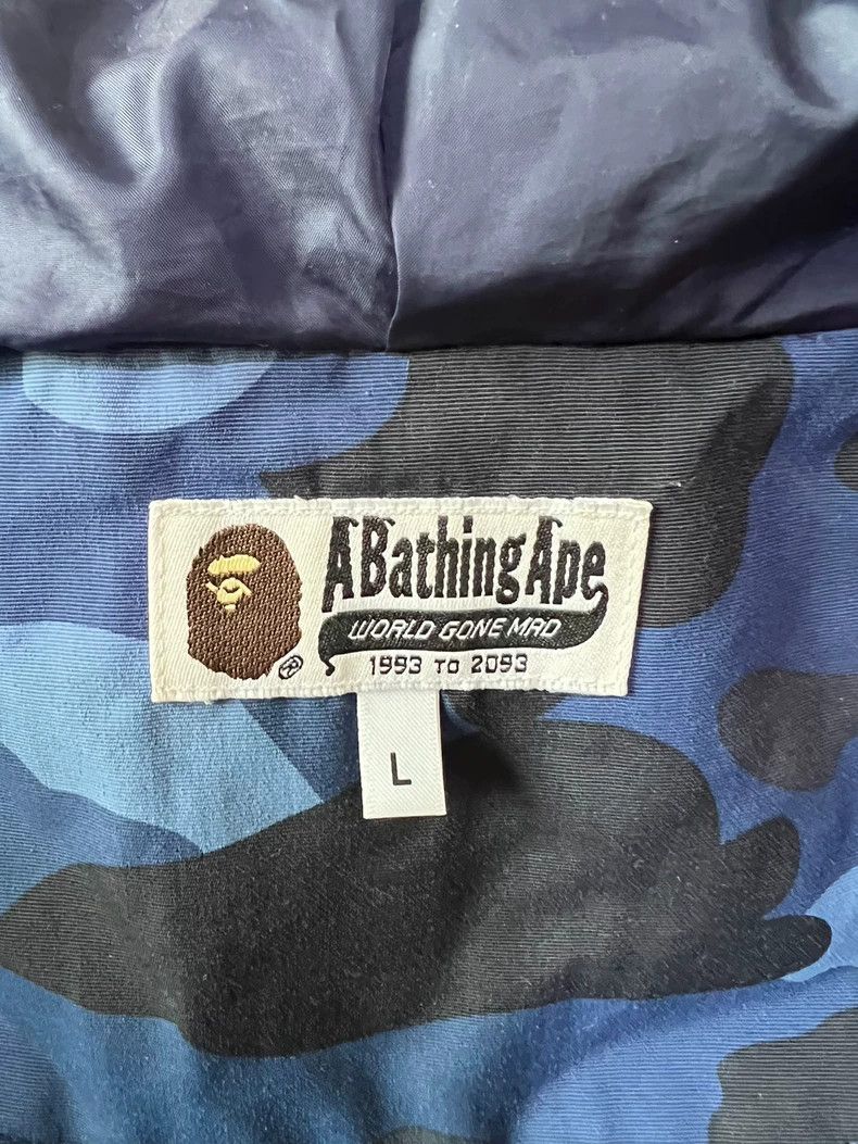 Bape Bape Blue Camouflage Shark Down Jacket Size US L / EU 52-54 / 3 - 3 Thumbnail