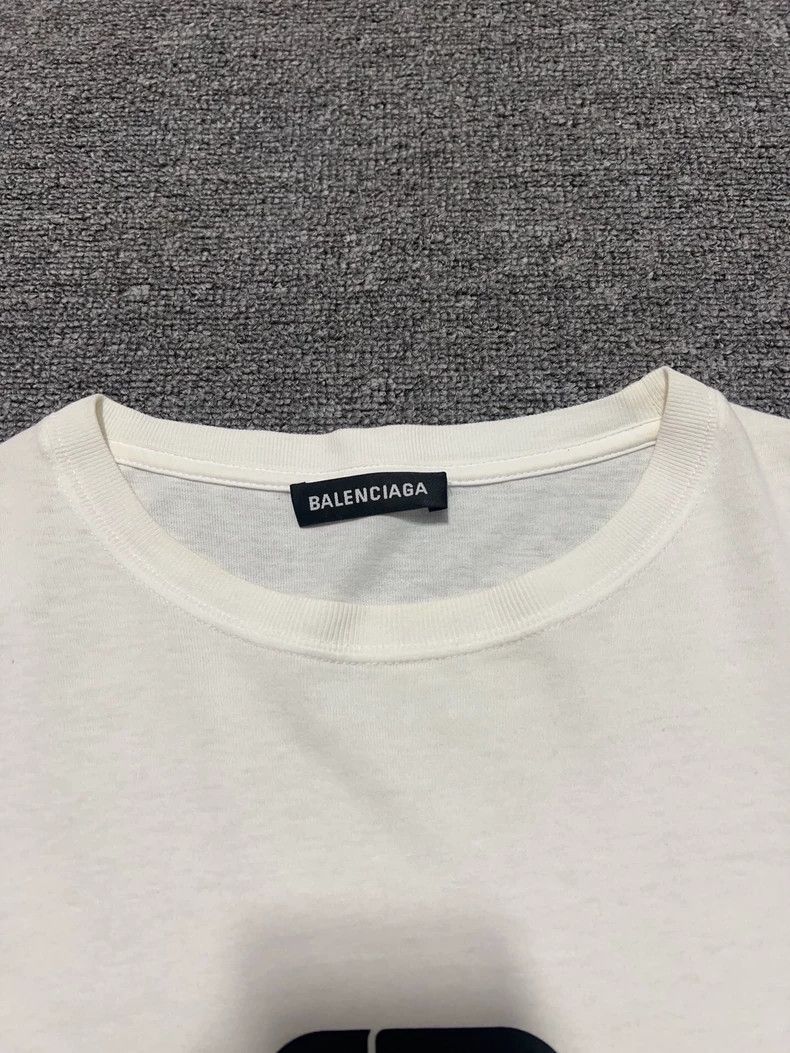 Balenciaga Balenciaga Classic Lock Short Sleeve T-Shirt Size US S / EU 44-46 / 1 - 3 Thumbnail