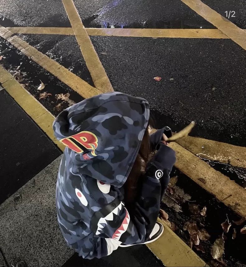 Bape Bape Camo Shark Hoodie Night Glow Design Size US L / EU 52-54 / 3 - 8 Thumbnail