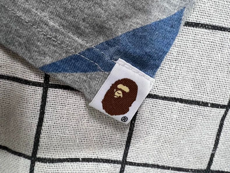 Bape Bape Star Pattern Short Sleeve T-Shirt Size US XL / EU 56 / 4 - 5 Thumbnail