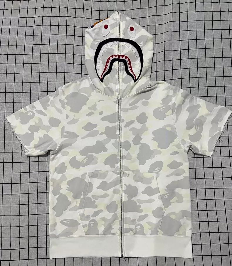 Bape Glow-in-the-Dark Shark Hooded Vest Size US L / EU 52-54 / 3 - 2 Thumbnail