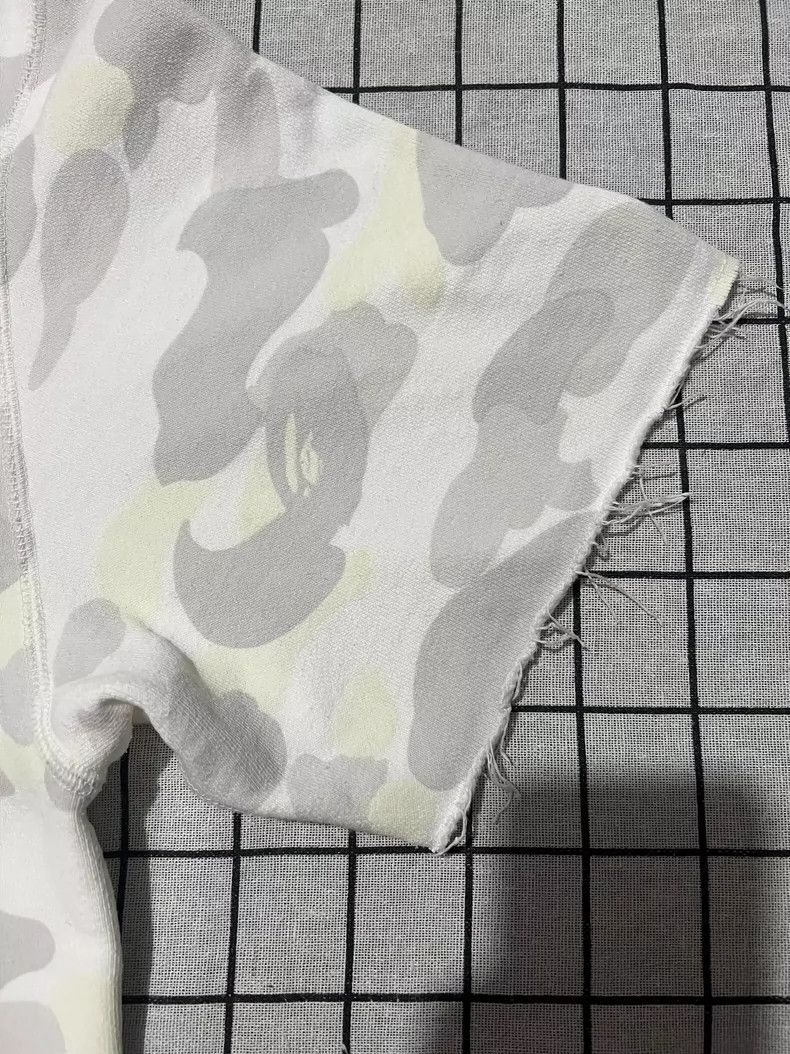 Bape Glow-in-the-Dark Shark Hooded Vest Size US L / EU 52-54 / 3 - 3 Thumbnail