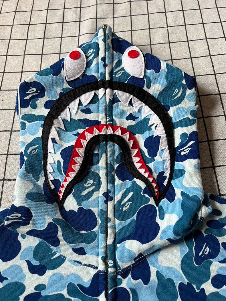 Bape Bape ABC Camouflage Shark Hoodie Size US M / EU 48-50 / 2 - 2 Thumbnail