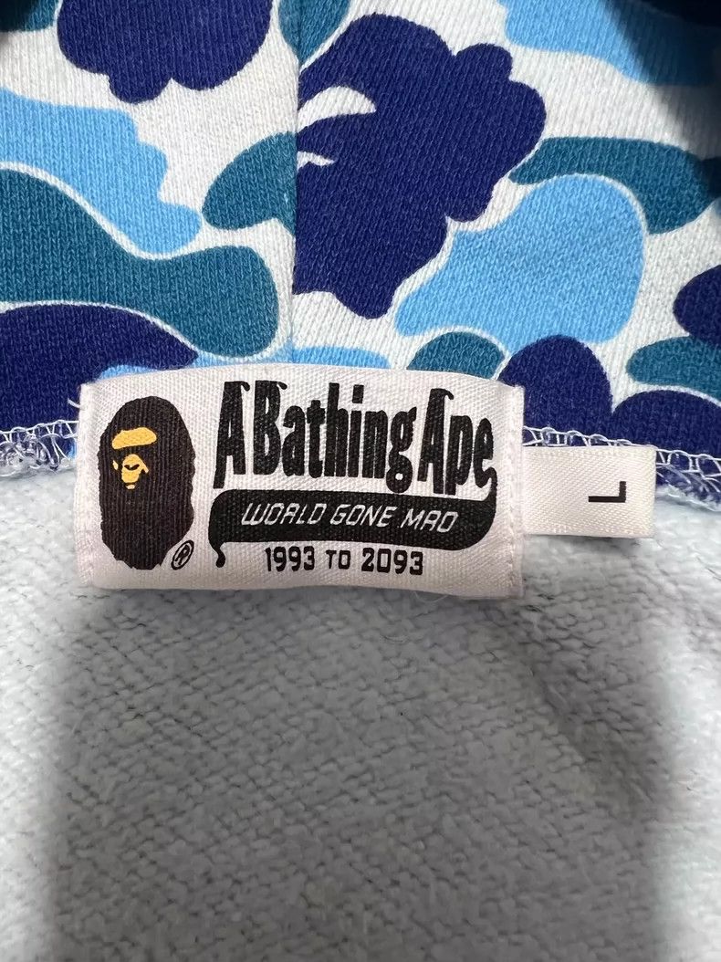 Bape BAPE Camo Shark Hoodie L Size Blue Size US L / EU 52-54 / 3 - 4 Thumbnail