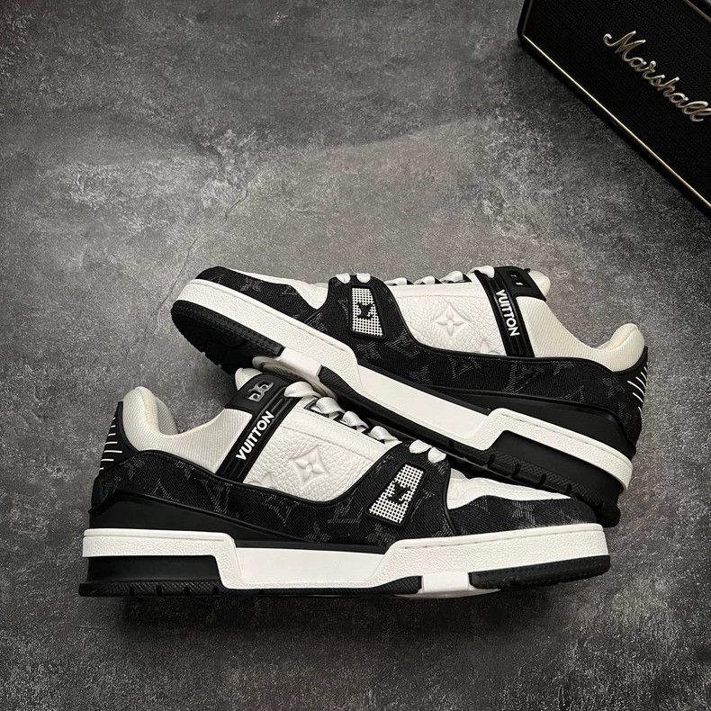 Louis Vuitton LOUIS VUITTON LV TRAINER Black and White Sneakers Size US 8 / EU 41 - 2 Thumbnail